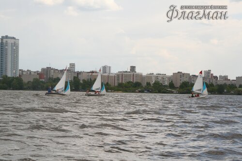 Фоторепортаж с парусной практики флотилии Флагман, прошедшей в июне 2017 года.